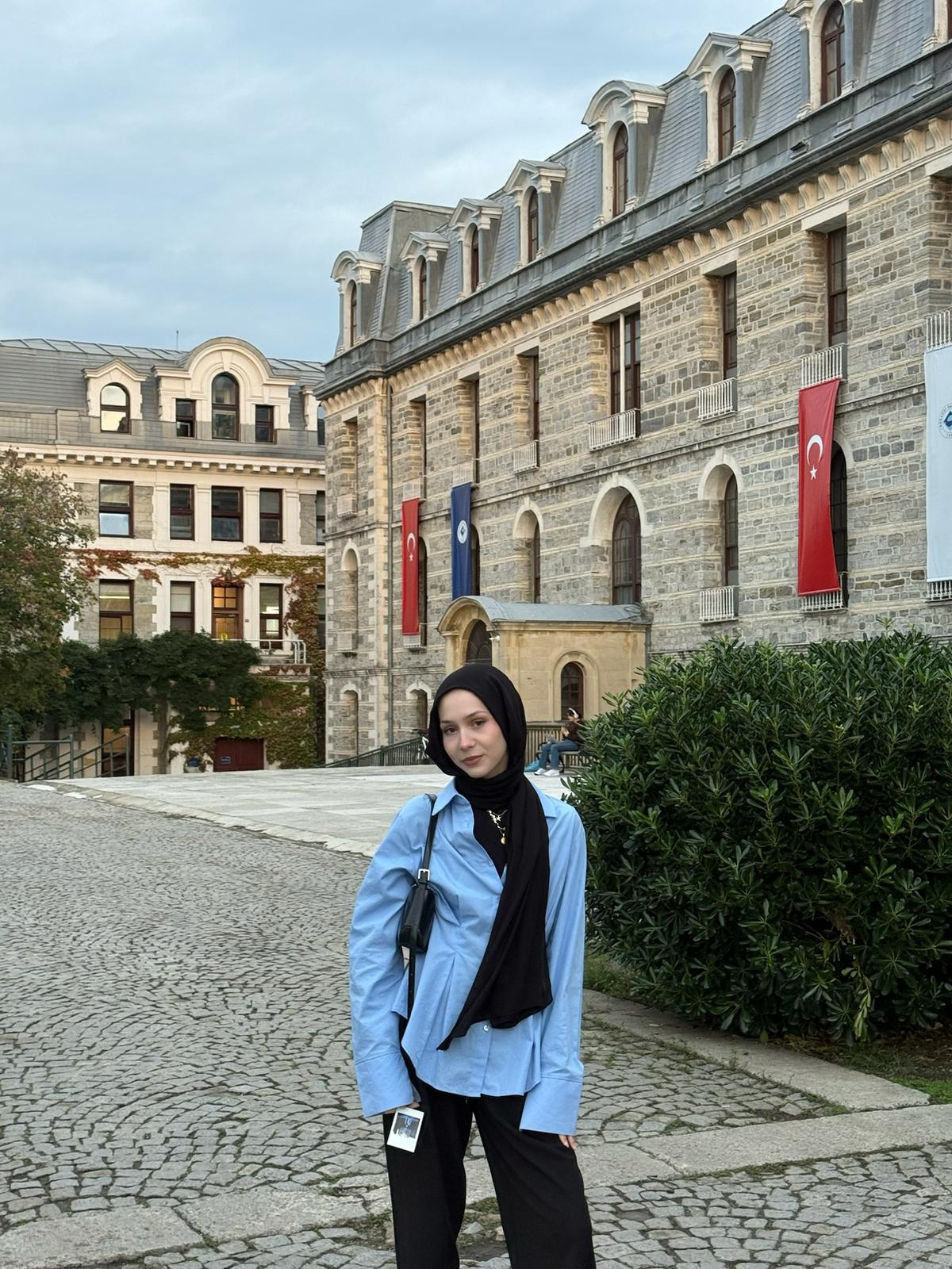 bg